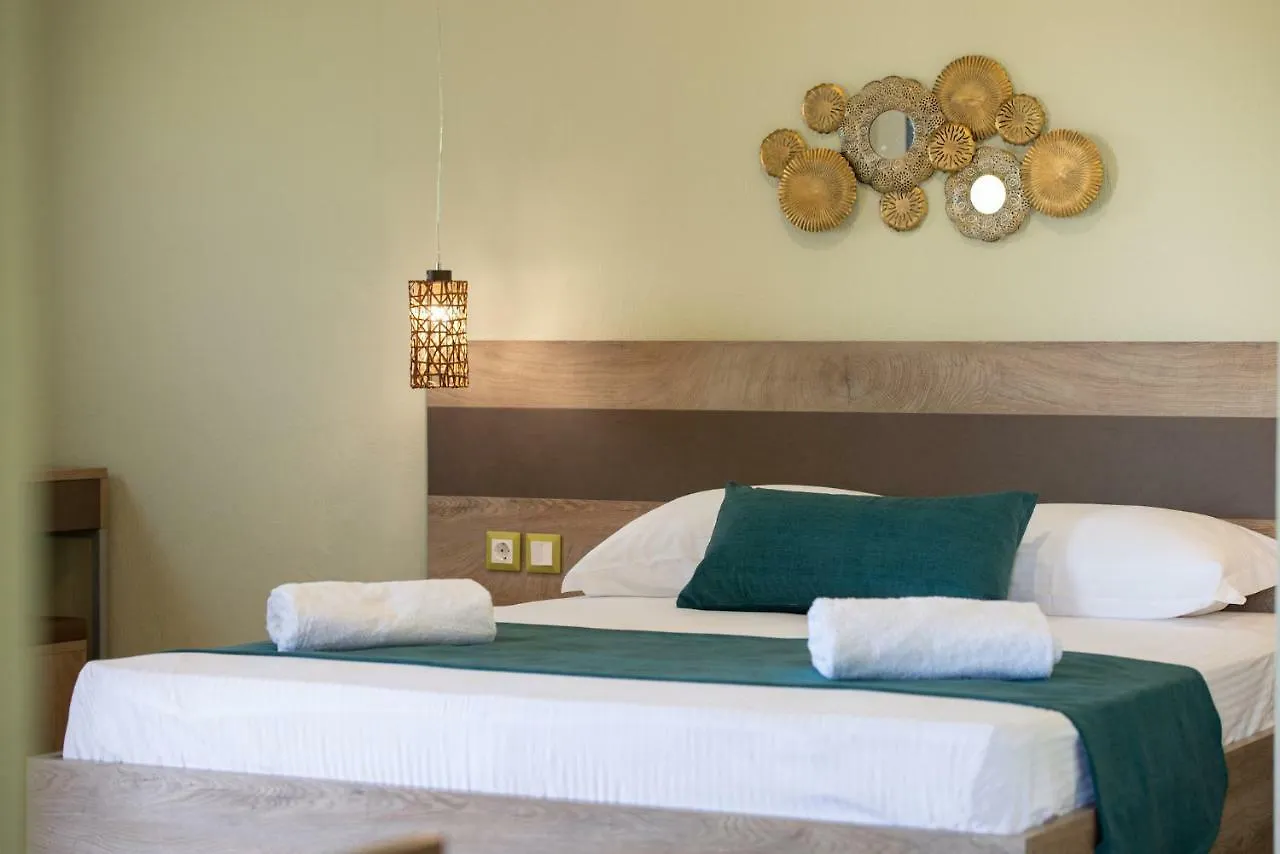 Aelia Suites Valti